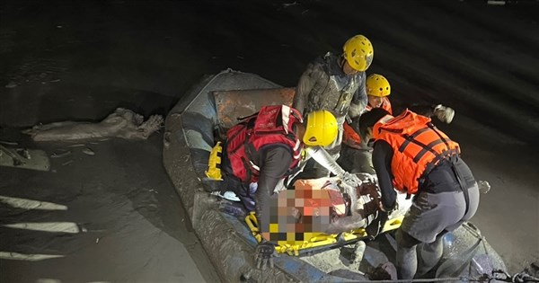 Site Director Swept Away by Flood in Hualien's Mataian River Rescued After Ordeal Described as 'Heaven's Road' by Tribal Members