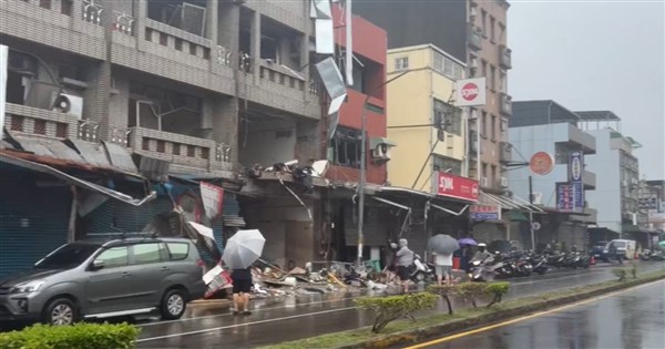 新竹市高翠路でガス爆発事故、2人死亡 初歩的にガス漏れが原因と判明