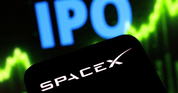 SpaceX IPO獲近4倍超額認購 股市震盪無礙吸金熱度