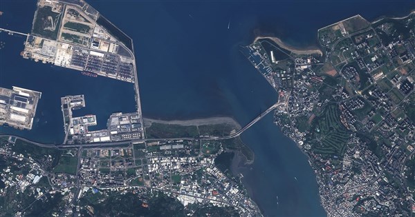 Formosat-8 'Zeppelin' Satellite Captures New Images of Taiwan, Featuring Taoyuan Aerotropolis and Danjiang Bridge