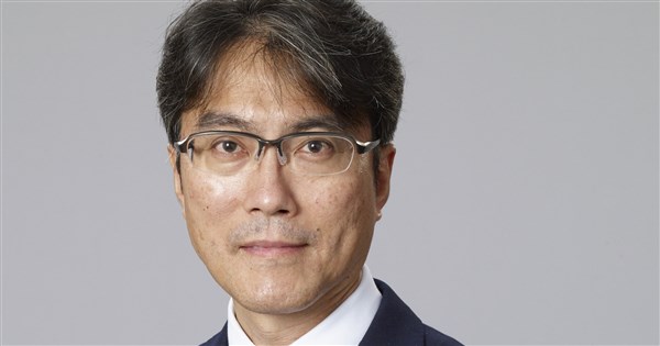 Japanese Senior Official Invited Lover on Business Trips, Paid Only Single Room Rate