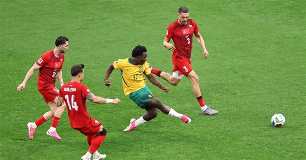 オーストラリアが2対0でトルコに勝利、20年ぶりにW杯予選初戦で白星