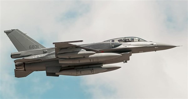 空軍：F-16V blk70戦闘機、米軍の計画に沿って接収・整備を全力推進中