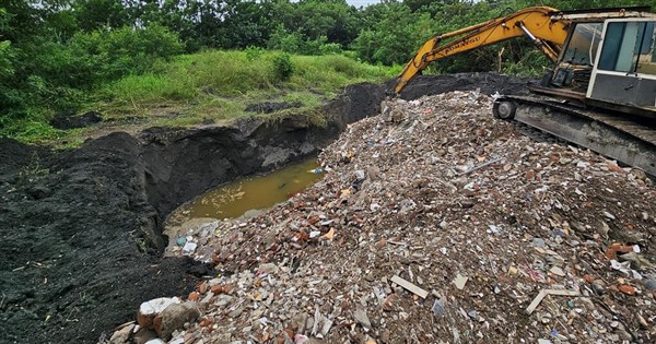 立法院が廃棄物処理法を改正、不法投棄は最大7年、再生可能エネルギー設備も規制対象に