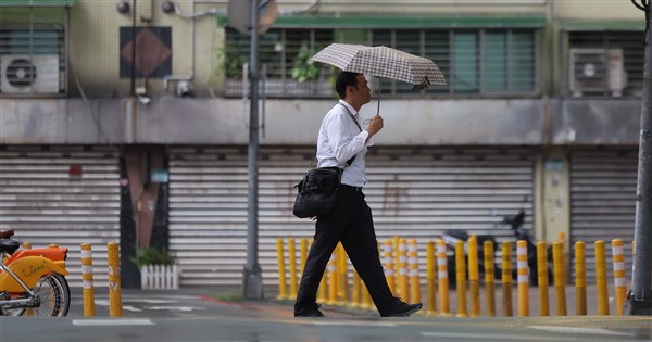 19日山區防較大雨勢 端午留意局部36度高溫