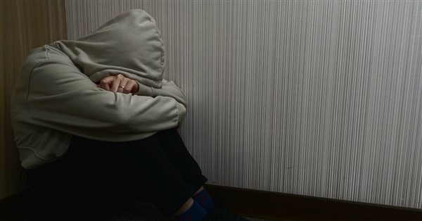 自殺仍列國人十大死因 45至64歲因詐騙扛債輕生最多