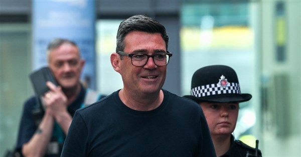 柏南篤定接任英相 工黨盼「北方之王」挽救頹勢