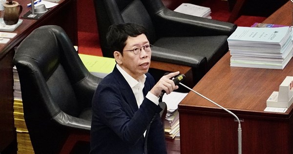 高市議員黃紹庭涉詐助理費1455萬 獲緩刑確定、褫奪公權3年
