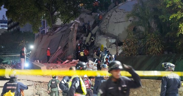 委內瑞拉規模7.1地震建物倒塌 波多黎各受海嘯威脅