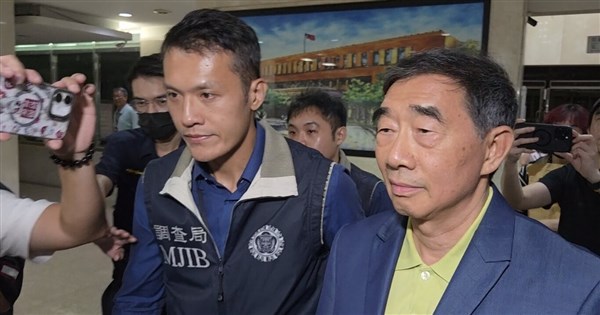涉內線交易 長榮集團張國華1億2000萬元交保