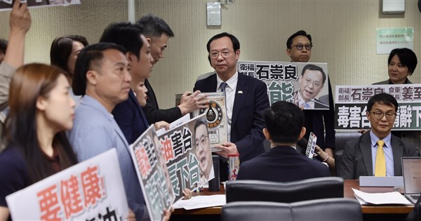中聯油品案衛福部挨批 石崇良:願為政策改變道歉