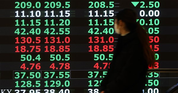米伊衝突で米国株が下落、台湾株は45000ポイントの保衛戦に直面