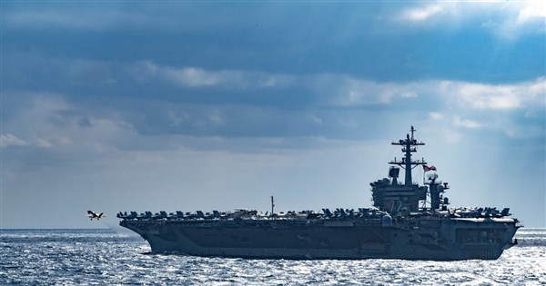 巴林基地遭伊朗攻擊　美航艦林肯號補給問題始末