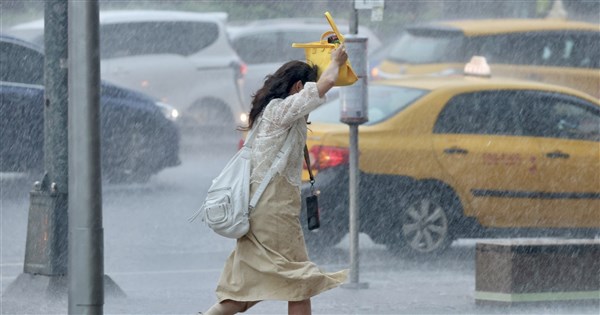 雨區擴大　大台北等16縣市大雨特報