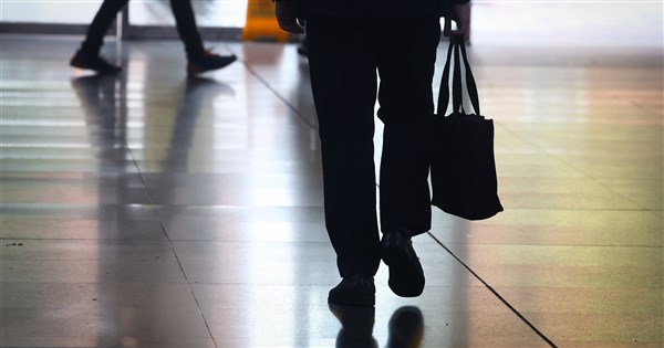 7月失業率3.39%創26年同月最低 勞參率35年同月最高 7月失業率3.39%創26年同月最低 勞參率35年同月最高