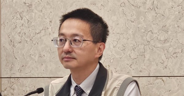 8月流感就診人次創10年同期新高 羅一鈞:開學後疫情恐再升 8月流感就診人次創10年同期新高 羅一鈞:開學後疫情恐再升