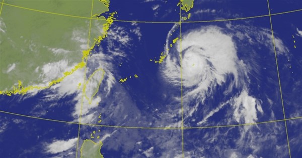 颱風沙德爾持續逼近　最快26日下半天發海警
