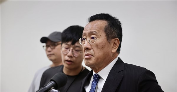 顧立雄:藍版無人載具定義過寬 年編400億元難以執行