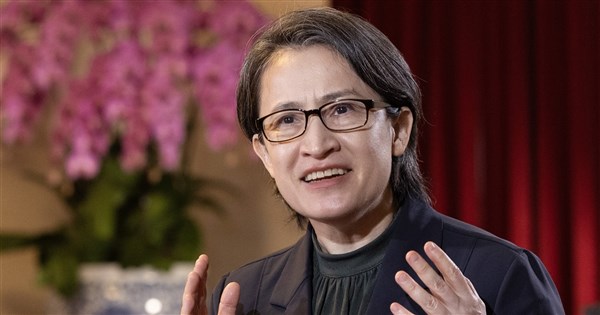早安世界》蕭美琴專訪談無人機建置刻不容緩 籲不讓北京誤判台灣防衛決心