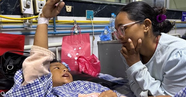 尼泊爾洪災8歲童爬樹保命 母子歷劫奇蹟重逢