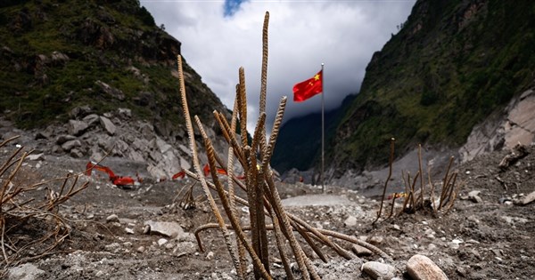 尼泊爾與西藏洪災摧毀吉隆口岸　路透直擊蕩然無存