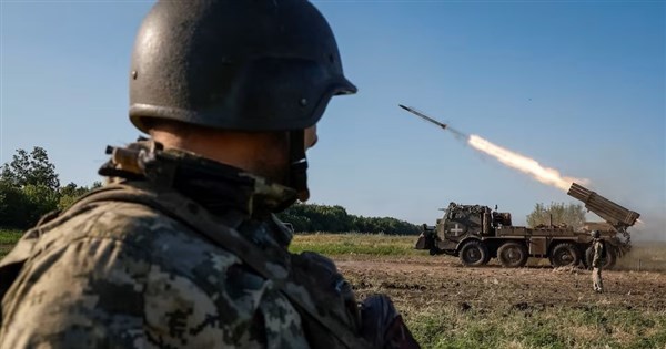 砲彈啞火、違約包商照得標　紐時揭烏克蘭軍購黑幕