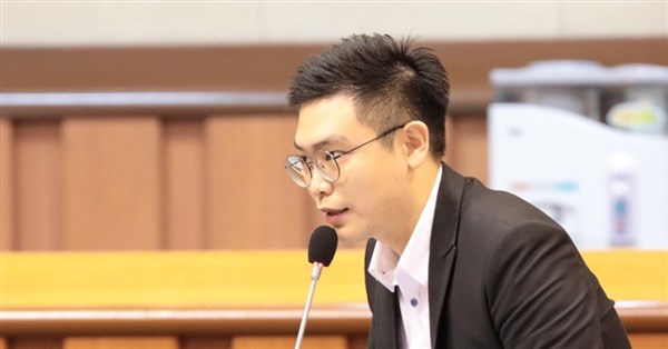 基隆市議員張顥瀚涉詐領助理費 法院判緩刑5年確定