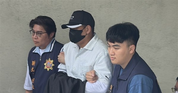 張俊傑棄保潛逃案陳威達投案　北檢聲押禁見