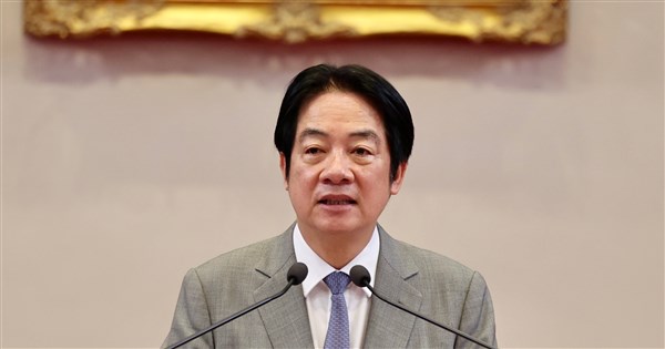 早安世界》賴總統公布今年度總預算 批示人事費不宜刪凍