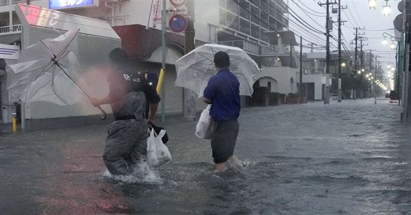颱風杜鵑豪雨重創日本關東 土石流釀2失聯1重傷