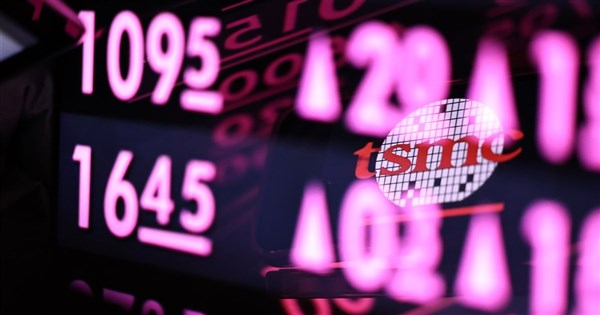 電子強勢金融堅挺 台股上漲538點收47718點