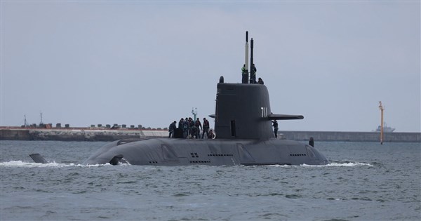 海鯤號再度海測 專家預測10月可能交艦