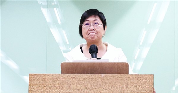 徐佳青：自請行政司法調查　即日起請辭僑委會委員長