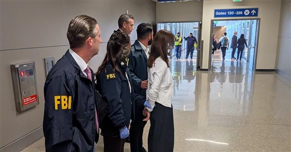 FBI:張婉瑩不只跟監賴總統之子 疑受命查台灣反共民選官員資訊