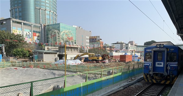南鐵沿線街景記憶留存　商圈期待榮光再起
