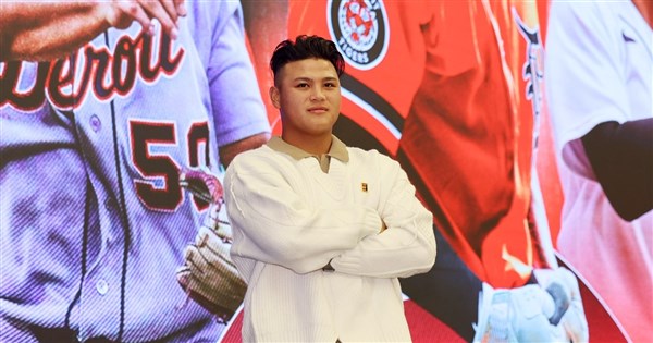 李灝宇8月蹲板凳坦言難免不平衡 轉換心態把握有限機會