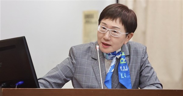 普發2萬為何須舉債 財長:中央新增稅收僅2500億 普發2萬為何須舉債 財長:中央新增稅收僅2500億