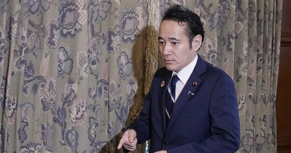 高市早苗內閣改組未滿月就折將 農林水產大臣醜聞纏身請辭獲准 高市早苗內閣改組未滿月就折將 農林水產大臣醜聞纏身請辭獲准