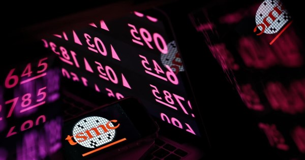 台股早盤漲逾400點 台積電漲15元