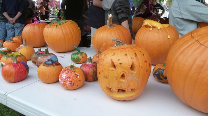 美國：萬聖節在紐約 群魔亂舞如「鬼城」