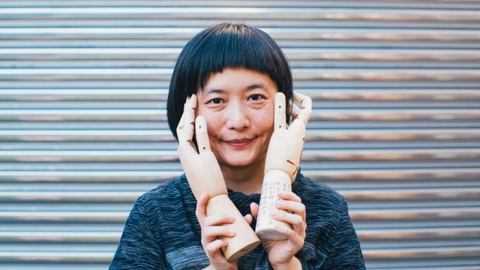 人物》與死亡對話：葉覓覓與《四十四隻石獅子》