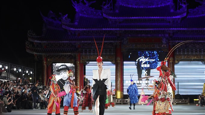 Runway尬一角 傳統又時尚的廟宇多重宇宙