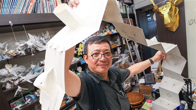 分享才能讓出版之路走得更遠 洪新富的立體書奇幻旅程