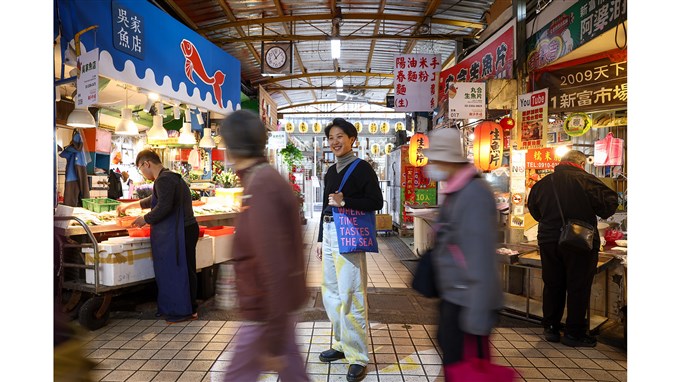 從排斥到熱愛 蘇凌在菜市場尋找人情味