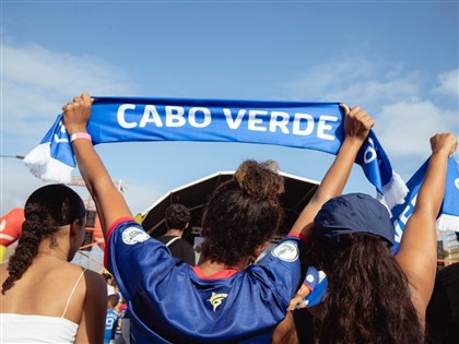 維德角首次踢進世足會內賽 非洲55萬人小國締造歷史