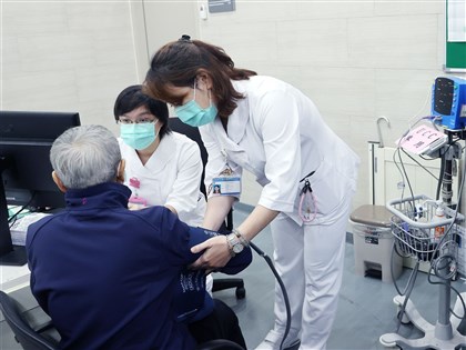 假日急症中心首日逾169人次看診　發燒、魚刺卡住來求助