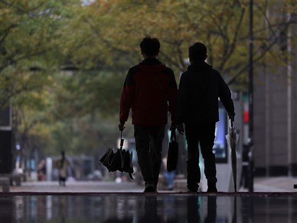 22日東北部防較大雨勢　下波東北季風24日接力最低溫探13度