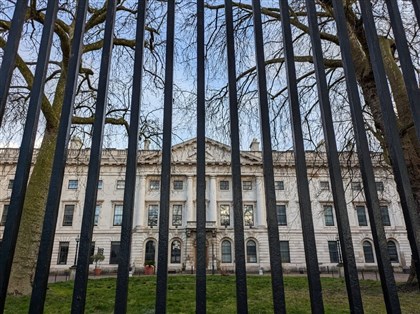 中國巨型使館倫敦建案待決　北京在英外交足跡引關注