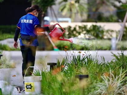 學測日各地多雲時晴　吳德榮：20日起轉濕冷高山可能下雪