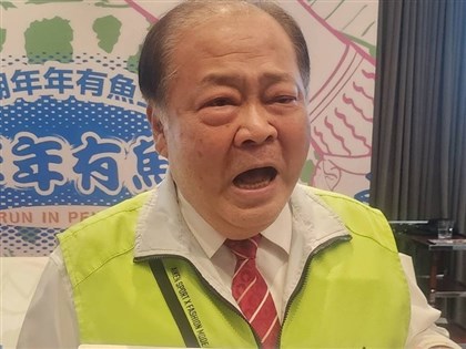 卓榮泰探視陳光復　高雄榮總：狀況改善將協助復健